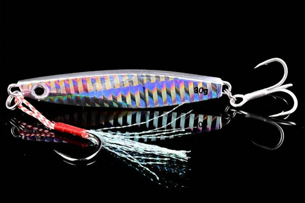 How to Catch Fish Using Spoons